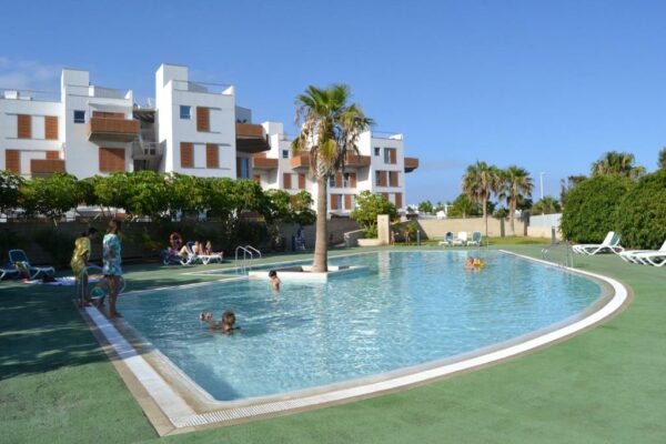 Alquilaencanarias-Medano Los Martines beachfront A Parking privado