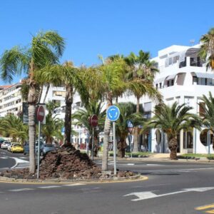 Los Cristianos Habitaciones para familias Apartamentos Funchal Jardín Parking gratuito