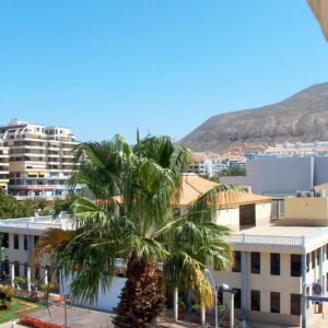 Central & Beach Los Cristianos by HelloApartments Los Cristianos