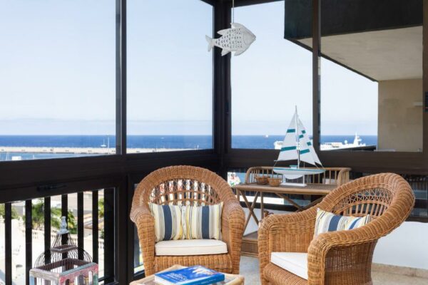 Frontline Santa Cruz with sea view Santa Cruz de TenerifePlayas Habitaciones libres de humo Francisco La Roche