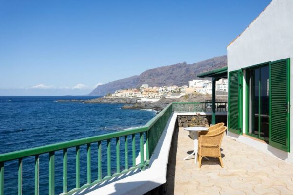 Villa Privada Mirador de La Gomera con jacuzzi Puerto de Santiago Avenida Marítima Puerto de Santiago