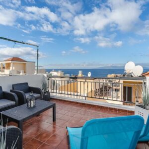 Parking gratuito Penthouse Apartment With Ocean View