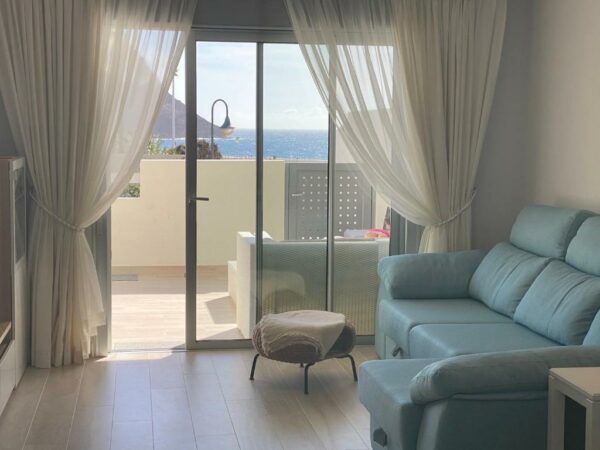 Habitaciones para familias A beautiful apartment with a beach view - La Tejita - El Medano Parking gratuito Terraza El Médano Calle Pizarro
