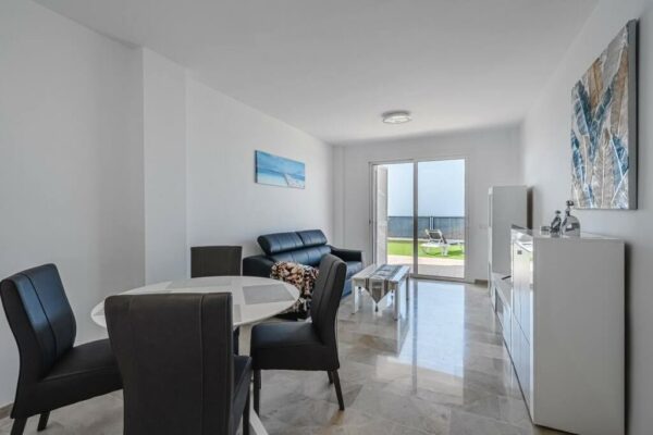 Ocean View Apartment with AC in Arenas Negras