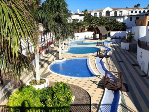 Parking gratuito San Miguel de Abona Bright and calm apartment with pools