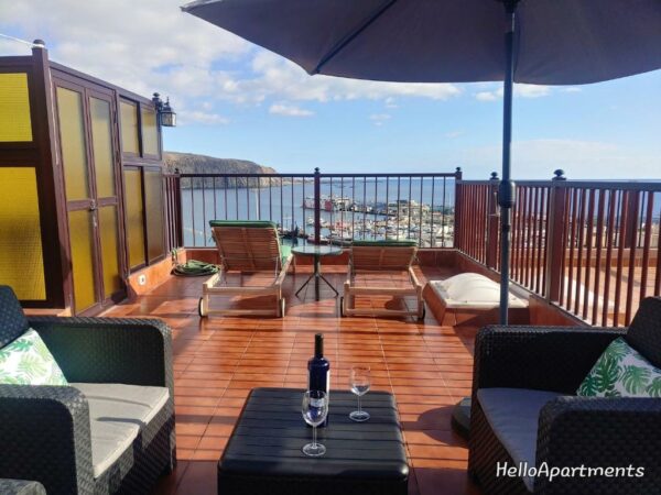 Sun Terrace Los Cristianos by HelloApartments Habitaciones para familias Habitaciones libres de humo Terraza Avenida de Suecia Edificio Felicia