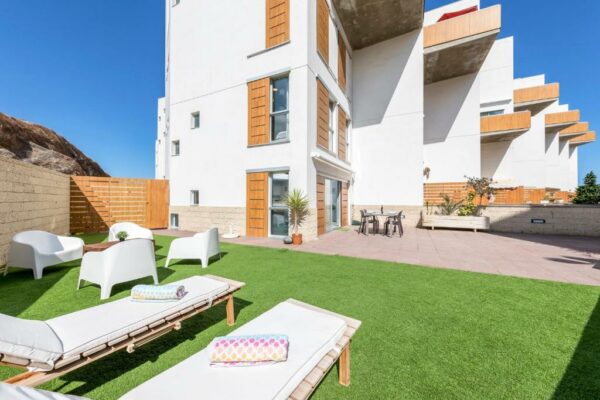 MEDANO4YOU La Terraza Los Martines Parking gratuito Traslado aeropuerto Avenida Mar Adriático Residencial Los Martines