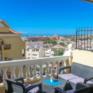 Jardín Terraza Castle Harbour Phoebe's Flat Los Cristianos by LoveTenerife