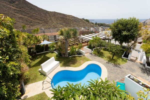 Home2Book Stunning Villa near Las Teresitas&Anaga Wi-Fi gratuito Piscina exterior Santa Cruz de Tenerife