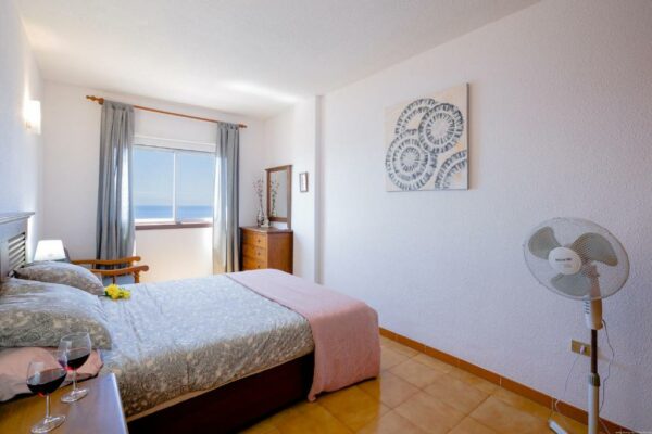 FRONT LiNE OCEAN ViEW 2BeD Wi-Fi YOUR HOLiDAY HOME Avenida Quinto Centenario