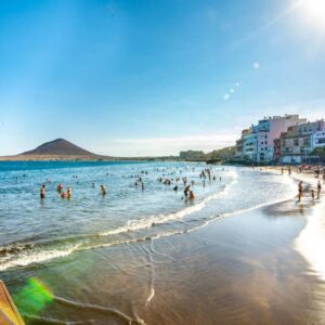 alquilaencanarias El Medano junto a la Playa Habitaciones para familias El Médano Parking privado Calle Picacho