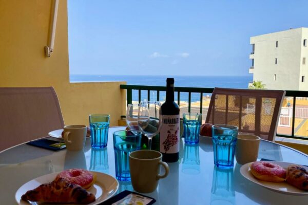 Parking gratuito Habitaciones libres de humo Vista La Gomera - 2 minutes walk from the beach! Puerto de Santiago