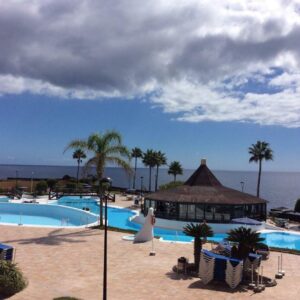 Rocas del Mar with heated Pool and double Terrace Piscina exterior Bar Parking gratuito