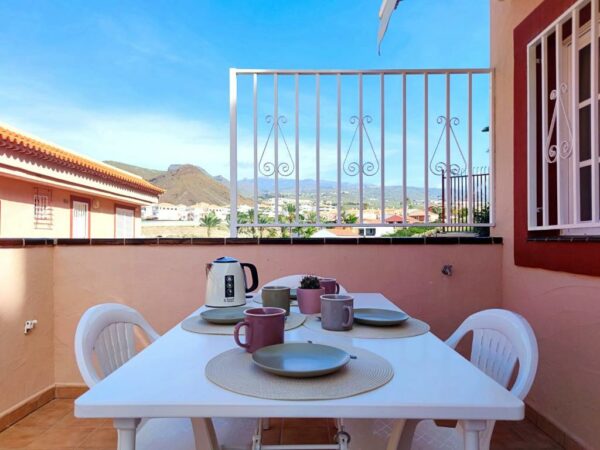 The Heights - Los Cristianos - heated pool - WiFi free