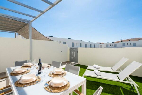 MEDANO4YOU Beachwalk Holiday Home Traslado aeropuerto Terraza El Médano