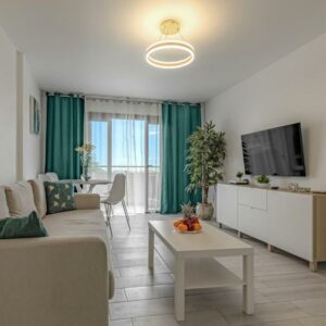 Newly reformed apartment with sea view and pool