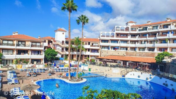 Spacious apartment with private garden in Tenerife south San Miguel de Abona Habitaciones libres de humo Habitaciones para familias Parking gratuito