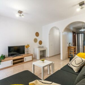 Céntrico apartamento con garaje en Santa Cruz de Tenerife Habitaciones para familias Terraza Calle de Carmen Monteverde -