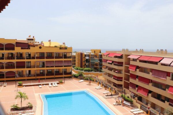 Espectacular apartamento Parking gratuito CALETA DEL JURADO EDI OLIVIA SUNSE  B