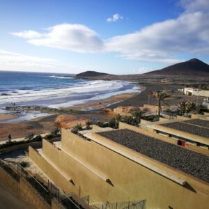 Alquilaencanarias Duplex Playa del Médano Terraza Habitaciones libres de humo Calle la Gaviota