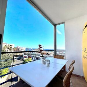 Parking gratuito Habitaciones libres de humo Beachfront apartment with ocean views Calle el Coronel