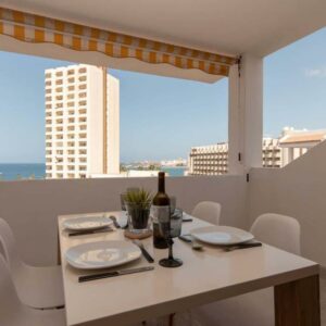 Ascensor Paloma Beach 10 - One Bed with sea view and wifi internet Wi-Fi gratuito Los Cristianos Avenida Juan Carlos I