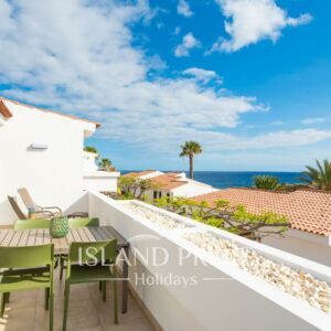 Stunning Ocean Views Holiday with Heated Pool in Amarilla Golf Habitaciones libres de humo San Miguel de Abona Parking gratuito La Quinta Calle Ocean Ridge F3