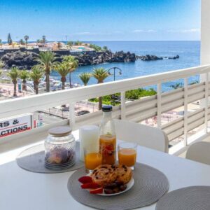 Adaptado personas de movilidad reducida Puerto de Santiago Beachfront Gem By Dream Homes Tenerife