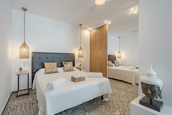 Parking gratuito Margot Holiday Suite Calle la Tosca