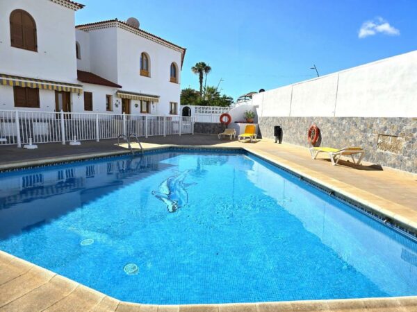 Sean's House with SWIMMING POOL Tenerife Sur by HRTenerife Net Habitaciones para familias Puerto de Santiago Calle Alpispa