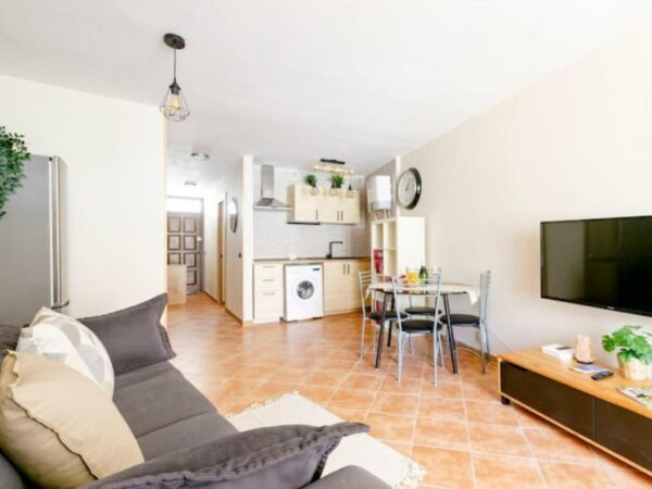 Cosy Apartment in Los Cristianos 5min to the ocean Calle Montaña Chica