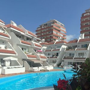 Piscina exterior Home Maria Habitaciones para familias