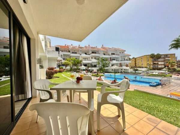 Los Cristianos Pool Views Terrace