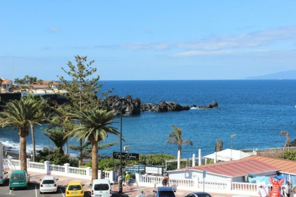 Ocean View Apartment at the beach Playa de La Arena Parking gratuito Habitaciones libres de humo Habitaciones para familias Puerto de Santiago Calle Manuel Ravelo